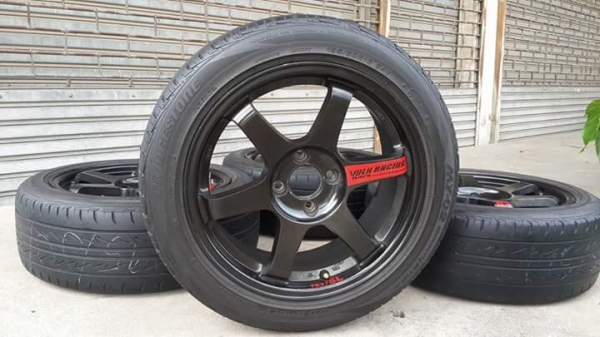 TE37 ขอบ 16 4รู100 แถมยาง Bridgestone ปี13