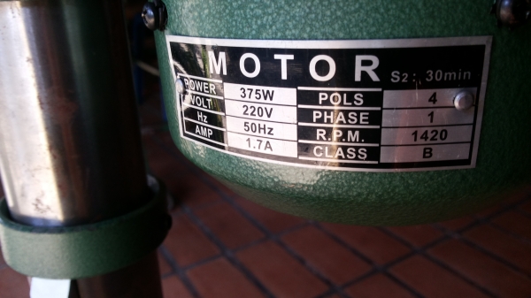 สว่านแท่น SUPER  KING ความสูง 85 ซม หัวจับดอกได้ถึง 13 มม.ขนาดกำลังมอเตอร์ 375W. . แถมปากกาจับชิ้นงานให้