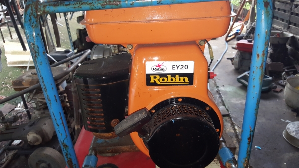 ปั้มน้ำ 5 แรง โรบิน 3 x 3 นี้ว ปั้มน้ำ 5 แรง โรบิน 3 x 3 นี้ว