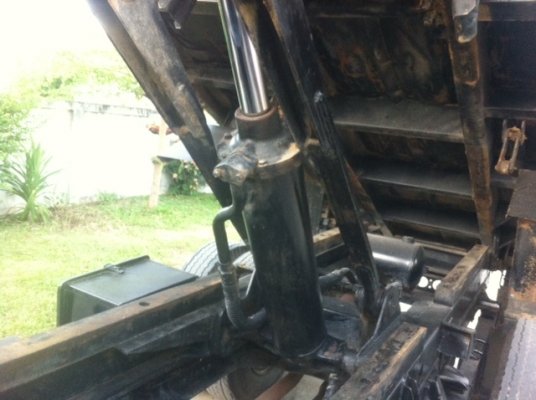 ขายรถ 6ล้อดั้ม ISUZU NPR 130 HP ( TURBO ) ปี 2550