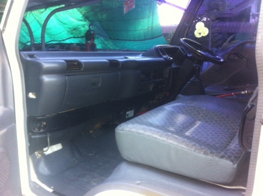 ขายรถ 6ล้อดั้ม ISUZU NPR 130 HP ( TURBO ) ปี 2550