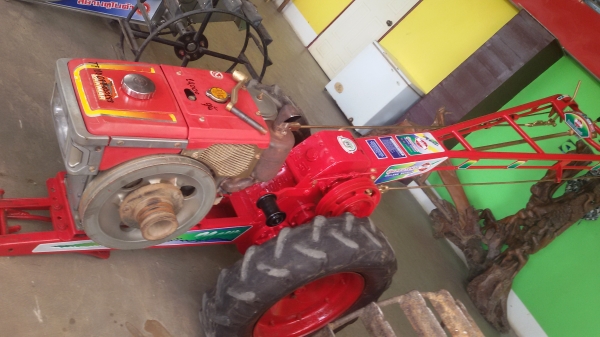 ขายเครี่องยันม่าร์ไดเล็ก120ดีไอ พร้อมโครงบางนาสวยๆ  ขายใน  ราคา39000บาท จะชื้อแต่เครื่องก็ได้นะครับราคา245000บาท จะชื้อแต่โครงบางนาก็ได้นะครับราคา145000บาท รถอยู่วังบัว คลองขลุง กำแพงเพชร    สนใจสอบุถามได้ที่081 3655997 อำพร  พาเจริญ  ราคาต่อรองได้อีกนะคร