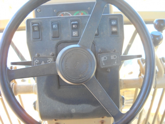 รถเกรด 140H ซีเรียลAPM01620 8,137ชม. ปี2004 พร้อมSCARIFIER มือ1 Stockอเมิรกาครับ