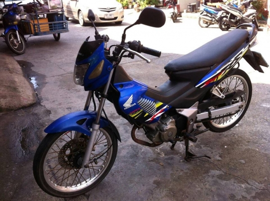 Sonic ปี 46 สตาร์ทเท้า สีน้ำเงิน ดำ รถบ้าน เครื่องเดิม มีเล่ม เอกสารพร้อม