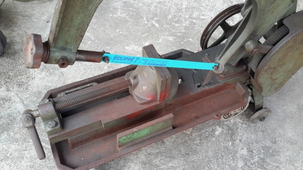 เครื่องตัดเหล็ก HERO 16 นิ้ว