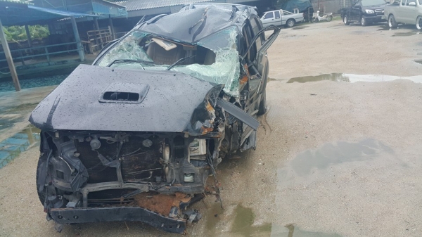 TOYOTA FORTUNER 3.0v auto 4x4 ทะเบียนไม่จอด เครื่องเกียร์สวย TOYOTA FORTUNER 3.0v auto 4x4 ทะเบียนไม่จอด เครื่องเกียร์สวย