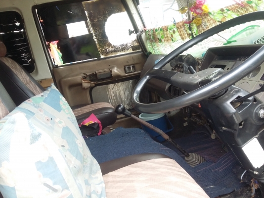 ขายรถ 10 ล้อ HINO FL187LA / 1 เพลา กะบะล่องไม่ดั้ม ขายรถ 10 ล้อ HINO FL187LA / 1 เพลา กะบะล่องไม่ดั้ม