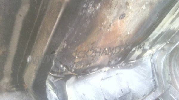 รถบรรทุก 6 ล้อ NISSAN รุ่น MH40 ปีจดทะเบียน 2539 100 แรงม้า เครื่องเดิมๆ