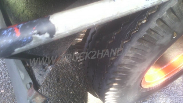 รถบรรทุก 6 ล้อ NISSAN รุ่น MH40 ปีจดทะเบียน 2539 100 แรงม้า เครื่องเดิมๆ