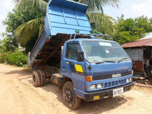 ขายดั้ม NPR115แรง เฟืองท้ายใหญ่F สภาพพร้อมใช้งาน เอกสารพร้อมโอน สนใจโทร 090-8588220คุณนะ 093-3258446คุณบิว หรือเข้าดูสินค้าอื่นๆได้ที่ www.truck.in.th/498 หรือเพจFacebook ณรงค์ ซื้อขายรถมือสอง (เว็บไซต์ส่วนตัว) หรือFacebook ตลาดรถมือสอง คุณนะ