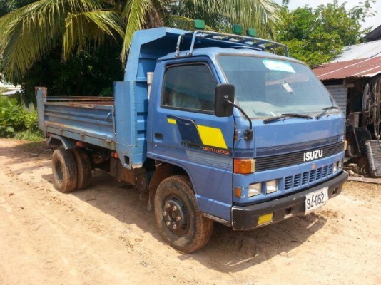 ขายดั้ม NPR115แรง เฟืองท้ายใหญ่F สภาพพร้อมใช้งาน เอกสารพร้อมโอน สนใจโทร 090-8588220คุณนะ 093-3258446คุณบิว หรือเข้าดูสินค้าอื่นๆได้ที่ www.truck.in.th/498 หรือเพจFacebook ณรงค์ ซื้อขายรถมือสอง (เว็บไซต์ส่วนตัว) หรือFacebook ตลาดรถมือสอง คุณนะ