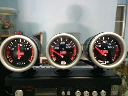 ชุดเกจวัด2นิ้ว AUTOGAUGE แท้ ญี่ปุ่น มีVOLTS OIL TEMP WATER TEMP มือ2 ญี่ปุ่น