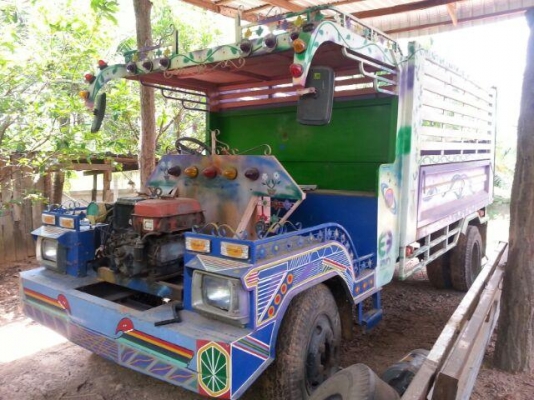 ขายรถอีแต๋นดั้ม6ล้อ เฟืองท้ายใหญ่ เบรกทิฟฟี่ เครื่อง16แรง แคชซีหน้า6 สภาพพร้อมใช้งาน สนใจโทร 090-8588220คุณนะ 093-3258446คุณบิว หรือเข้าดูสินค้าอื่นๆได้ที่ www.truck.in.th/498 หรือเพจFacebook ณรงค์ ซื้อขายรถมือสอง (เว็บไซต์ส่วนตัว) หรือFacebook ตลาดรถมือส