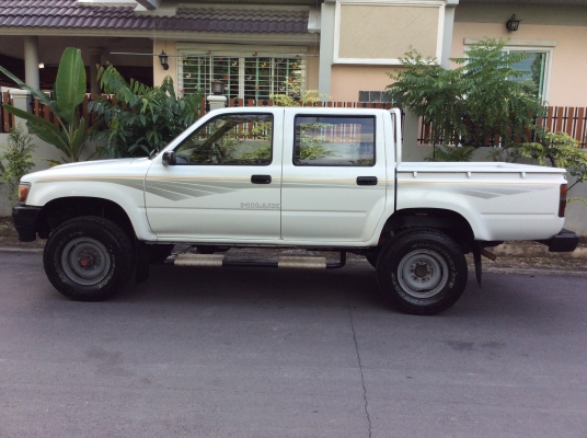 1995 TOYOTA HILUX LN 106 สภาพสวยพร้อมใช้ 1995 TOYOTA HILUX LN 106 สภาพสวยพร้อมใช้