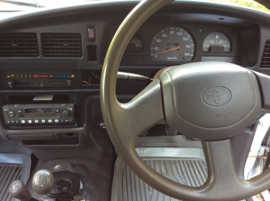 1995 TOYOTA HILUX LN 106 สภาพสวยพร้อมใช้ 1995 TOYOTA HILUX LN 106 สภาพสวยพร้อมใช้