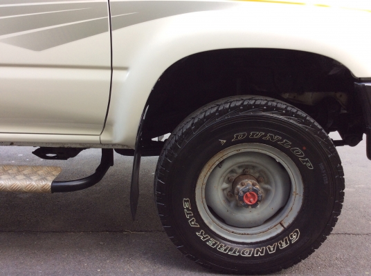 1995 TOYOTA HILUX LN 106 สภาพสวยพร้อมใช้ 1995 TOYOTA HILUX LN 106 สภาพสวยพร้อมใช้