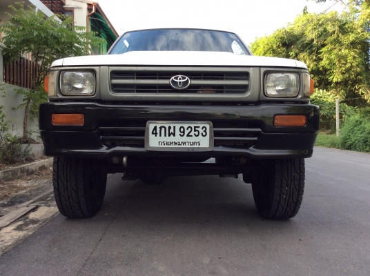 1995 TOYOTA HILUX LN 106 สภาพสวยพร้อมใช้ 1995 TOYOTA HILUX LN 106 สภาพสวยพร้อมใช้