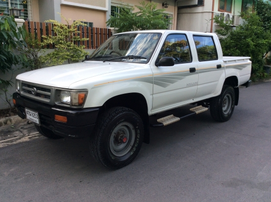 1995 TOYOTA HILUX LN 106 สภาพสวยพร้อมใช้
