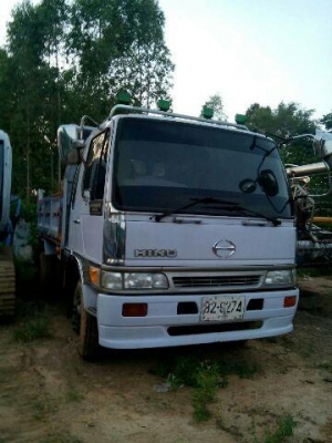 ขายดั้มHINO เครื่องHO7D 195แรง พ.เพาเวอร์ เบรกทิฟฟี่ ภายในสวย แอร์เย็น สภาพพร้อมใช้งาน เอกสารพร้อมโอน สนใจโทร 090-8588220คุณนะ 093-3258446คุณบิว หรือเข้าดูสินค้าอื่นๆได้ที่ www.truck.in.th/498 หรือเพจFacebook ณรงค์ ซื้อขายรถมือสอง (เว็บไซต์ส่วนตัว) หรือFa