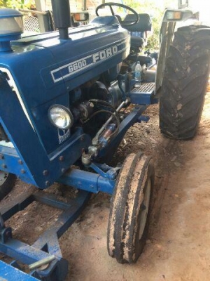 ขายรถไถ FORD T1 อุปกรณ์ดันหน้า ผานหลัง สภาพสวยพร้อมใช้งาน สนใจโทร 090-8588220คุณนะ 093-3258446คุณบิว หรือเข้าดูสินค้าอื่นๆได้ที่ www.truck.in.th/498 หรือเพจFacebook ณรงค์ ซื้อขายรถมือสอง (เว็บไซต์ส่วนตัว) หรือFacebook ตลาดรถมือสอง คุณนะ