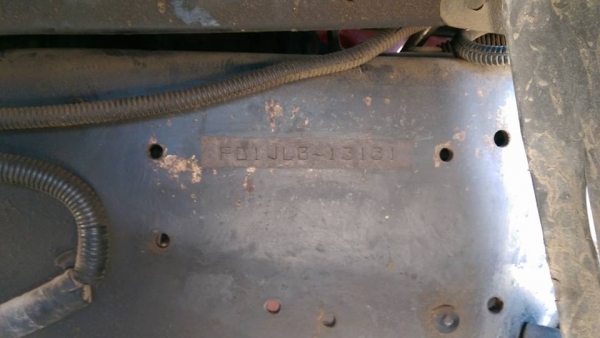 6ล้อ ติดเครน 4.5 ตัน เครื่อง 210 jo8c กระบะยาว 7 เมตรยางเต็ม 6 เส้น พร้อมทำงาน