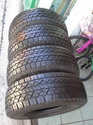 Yokohama AT-S ขนาด 265/70/16 ปี12 สภาพสวยๆ 1ชุด