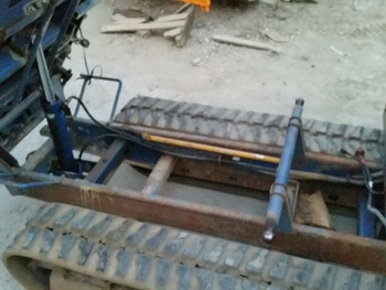 รถบรรทุกตีนตะขาบ KUBOTA เครื่องดีเชล แทร็กยาง ยกดั้มได้ครับ เก่าญี่ปุ่นแท้ ชมวีดีโอได้ครับ