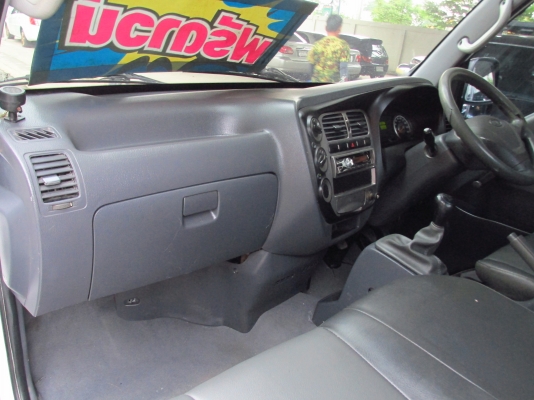 ฟรีดาวน์ ผ่อนสบาย3000/เดือน KIA LUMBO ปี05  สนใจโทรหาตุ๊กตาเลยจ้า