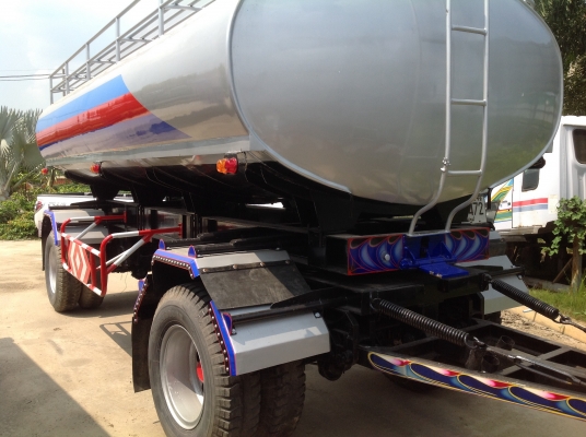 อีซูซุ เดกก้า 270 ยูโร1 ถังบรรทุกน้ำมัน แม่ลูก แม่ 12 ล้อ(ลงเล่มแล้ว)