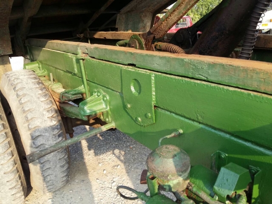 ขายรถ HINO FF3HGLD ปี41 ดั้ม เครื่อง HO7D 195แรงม้า เครื่องดี คัสซีสวย FF3HGLD พวงมาลัยเพวเวอร์ เบรคทิฟฟี่ กระจกไฟฟ้า กระบะดั้มสแตนเลส ช่วงล้อ 3.80 เมตร กระบะ ยาว 4.50 เมตร กว้าง 2.40 เมตร เอกสารพร้อมโอน ราคา.480,000 บาท ต่อรอง โทร.080-108-5007 บอล