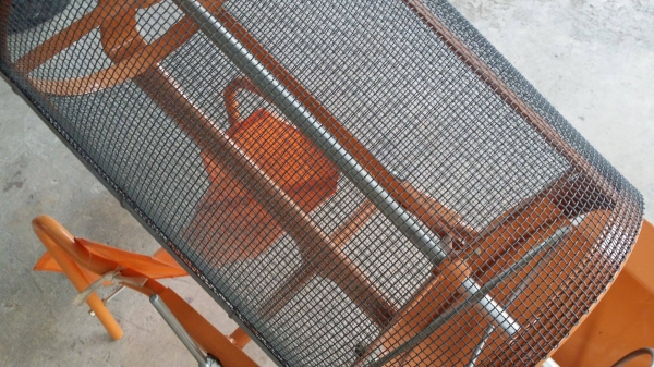 เครื่องทำความสะอาดข้าวเปลือก สินค้าใหม่มือ 1 ญี่ปุ่น สภาพสวยพร้อมใช้งาน เป็นระบบมือหมุน