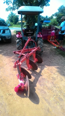 ตัดราคาค่ะ เหลือ90000 รถไถคูโบต้า KRT 140 พร้อมอุปกรณ์ ใบดัน ผาน3 กันจม