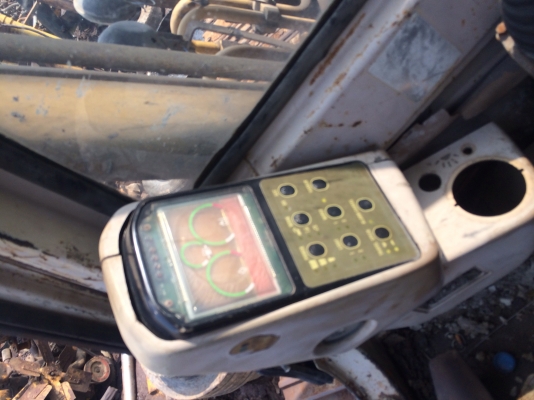 แยกขายอะไหล่ cat 320v2 ครับ ใครต้องการอะไรบอกได้ครับ แยกขายอะไหล่ cat 320v2 ครับ ใครต้องการอะไรบอกได้ครับ