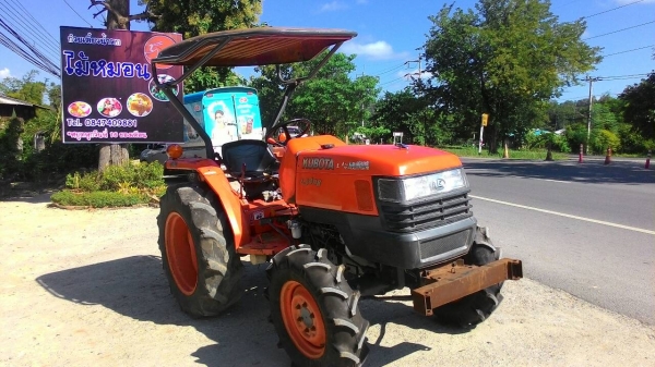 ขายรถไถ KUBOTA L3408 สภาพดีสวยๆพร้อมใช้งาน พร้อมอุปกรณ์ 1 ชิ้น ผานพรวน