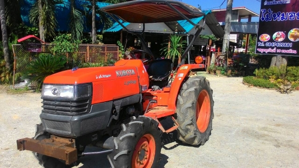 ขายรถไถ KUBOTA L3408 สภาพดีสวยๆพร้อมใช้งาน พร้อมอุปกรณ์ 1 ชิ้น ผานพรวน