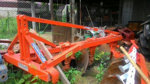 ขายอุปกรณ์ต่อพ่วงรถไถ ผาน4 สภาพดีสวยๆๆ พร้อมใช้