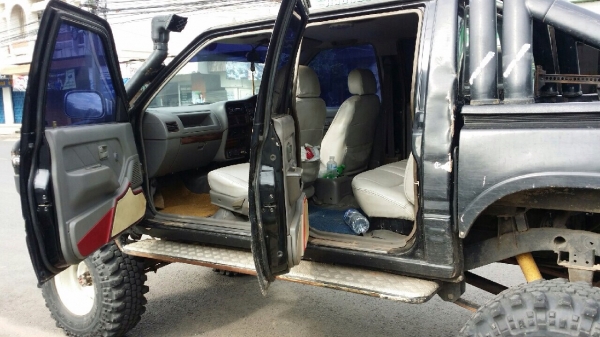 อีซูสุดราก้อนอายเครื่องเดิม2800 4 &times;4 แท้วางคาน78 พร้อมลุย แบบครบครบ