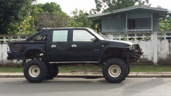 อีซูสุดราก้อนอายเครื่องเดิม2800 4 &times;4 แท้วางคาน78 พร้อมลุย แบบครบครบ