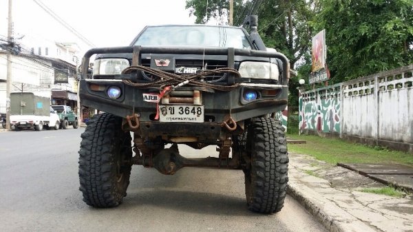 อีซูสุดราก้อนอายเครื่องเดิม2800 4 &times;4 แท้วางคาน78 พร้อมลุย แบบครบครบ