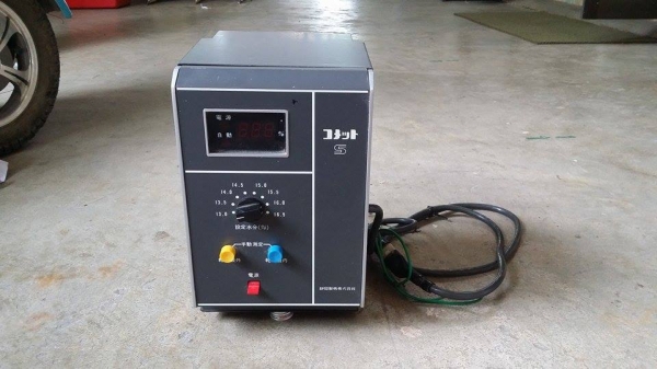 เครื่องวัดความชื้น เก่าญี่ปุ่น สภาพสวยพร้อมใช้งาน  เหมาะสำหรับใช้ในครัวเรือน ไม่เคยใช้งานในไทย