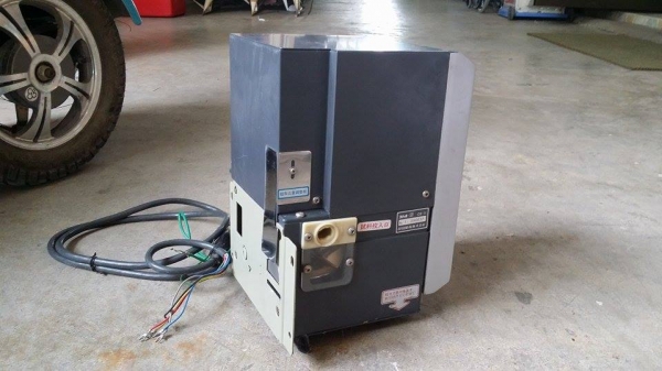 เครื่องวัดความชื้น เก่าญี่ปุ่น สภาพสวยพร้อมใช้งาน  เหมาะสำหรับใช้ในครัวเรือน ไม่เคยใช้งานในไทย