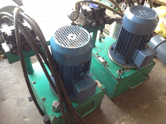 ขายปั้มน้ำมันไฮโดรลิค ขนาด 3HP. 380V พร้อมวาล์วคอนโทรล 110vac 3ชุด อุปกรณ์ครบ พร้อมใช้งาน มี 2ชุดครับ ( เหลือ 1 ชุดครับ ) ขายปั้มน้ำมันไฮโดรลิค ขนาด 3HP. 380V พร้อมวาล์วคอนโทรล 110vac 3ชุด อุปกรณ์ครบ พร้อมใช้งาน มี 2ชุดครับ ( เหลือ 1 ชุดครับ )