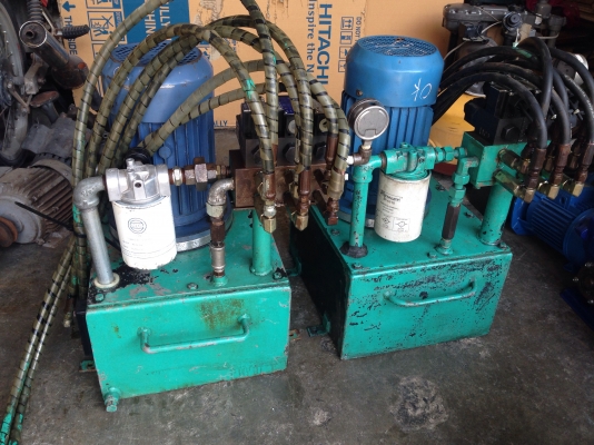 ขายปั้มน้ำมันไฮโดรลิค ขนาด 3HP. 380V พร้อมวาล์วคอนโทรล 110vac 3ชุด อุปกรณ์ครบ พร้อมใช้งาน มี 2ชุดครับ ( เหลือ 1 ชุดครับ )