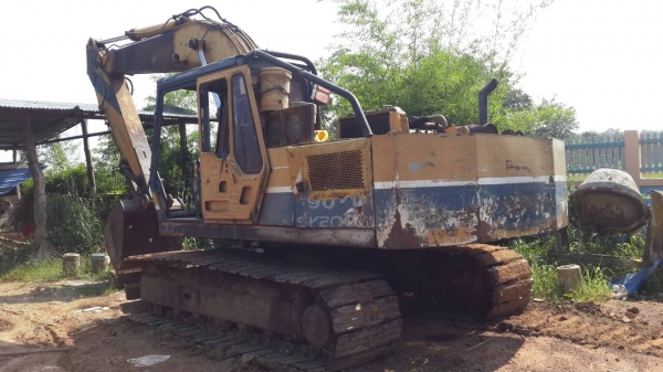 ขาย แม็คโครKOBELCO SK200 MARK1 สภาพพร้อมใช้งาน เครื่อง6D14ปั้มK3V โซ่ช่วงล่างสวย เอวแน่น เอกสารสัญญาซื้อขาย