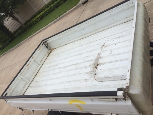 ขายเทรลเลอร์. กะบะเปิด3ด้าน. ขนาด กว้าง 1.40เมตร ยาว2เมตร รับน้ำหนักได้850 กิโลกรัม แบบสบายๆ ไฟท้ายใหม่ ปลั๊ก7wey. ของใหม่ พร้อมเดินไฟท้าย แหนบ 4แผ่น ของญี่ปุ่น โช๊คอัฟ ของวีโก้แท้ ค๊อปเปอร์ หัวบอล 2นิ้ว ของใหม่ กะบะ เป็นของญี่ปุ่น เปิดได้3ด้าน. ข ขายเทรลเลอร์. กะบะเปิด3ด้าน. ขนาด กว้าง 1.40เมตร ยาว2เมตร รับน้ำหนักได้850 กิโลกรัม แบบสบายๆ ไฟท้ายใหม่ ปลั๊ก7wey. ของใหม่ พร้อมเดินไฟท้าย แหนบ 4แผ่น ของญี่ปุ่น โช๊คอัฟ ของวีโก้แท้ ค๊อปเปอร์ หัวบอล 2นิ้ว ของใหม่ กะบะ เป็นของญี่ปุ่น เปิดได้3ด้าน. ข