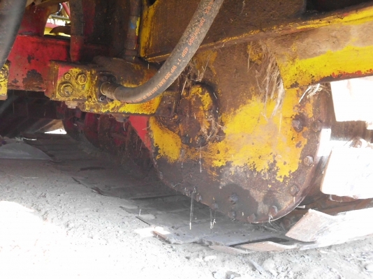 รถเกี่ยวข้าวเกษตรพัฒนา อุ้ม2ตัน เครื่องho7c ปั้ม22 ตัวเดิน10 รถขายตามสภาพ ใช้เกี่ยวข้าวทุกปี