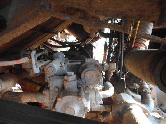 รถเกี่ยวข้าวเกษตรพัฒนา อุ้ม2ตัน เครื่องho7c ปั้ม22 ตัวเดิน10 รถขายตามสภาพ ใช้เกี่ยวข้าวทุกปี