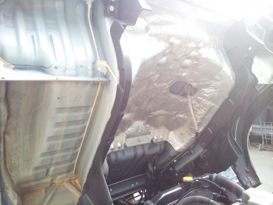 6 ล้อกลาง *Euro.3*  HINO ซีรีย์500 FC9J 175 แรงม้า+คอมมอนเรว *ยาว 5.50 ม. * รถสวยเดิม+สวยจริง *รถห้างแท้*  มีเล่มพร้อม *