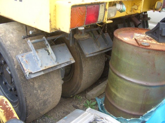 ขายรถบดล้อยาง DYNAPAC CP20W สภาพสวยพร้อมใช้ สนใจติดต่อ อำพล 090-9694506, 080-3031241