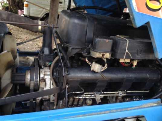 ขายครับ แชมป์MX590 พร้อมใบดันชุดใหม่ สนใจติดต่อครับ